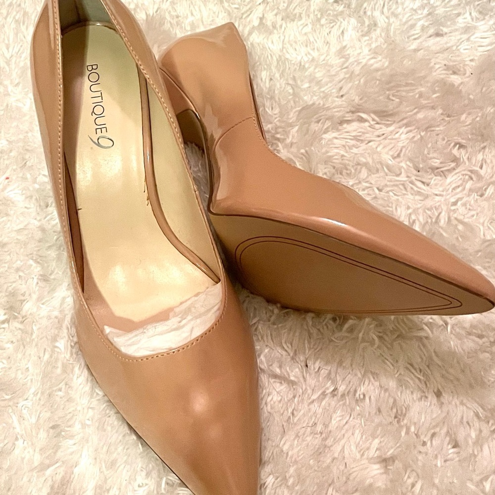 Beige boutique 9 heels
